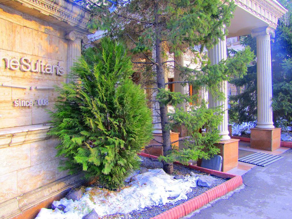 אלמטי Guest House On Kaldaiakova 38 מראה חיצוני תמונה