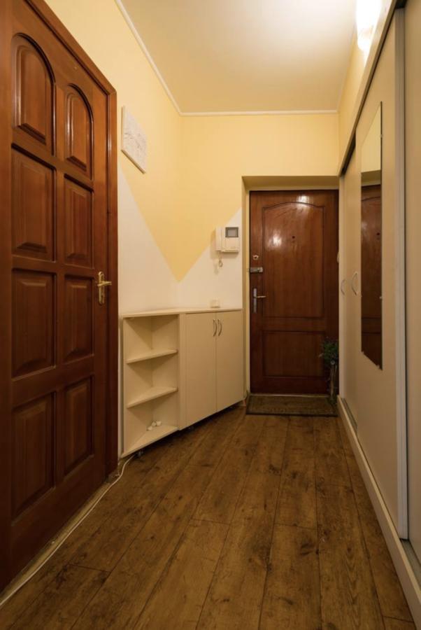 אלמטי Guest House On Kaldaiakova 38 מראה חיצוני תמונה