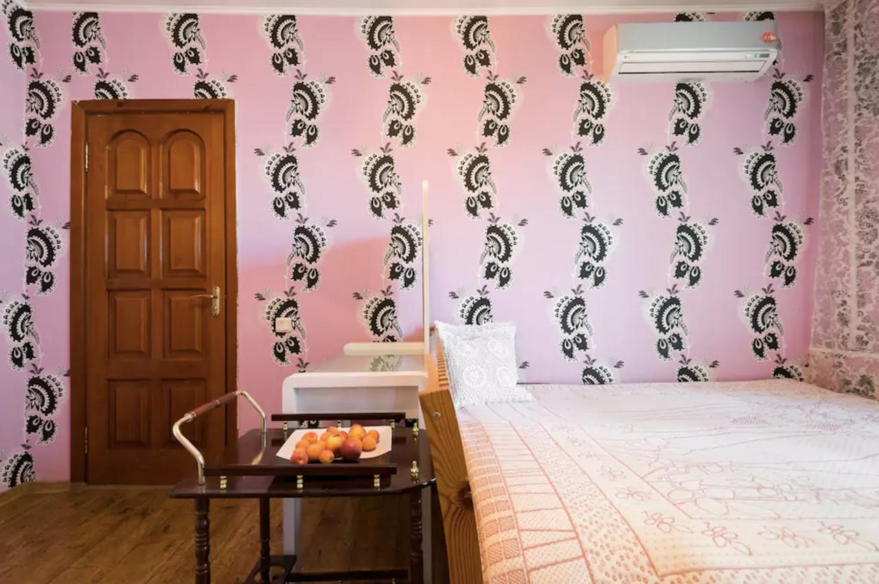 אלמטי Guest House On Kaldaiakova 38 מראה חיצוני תמונה